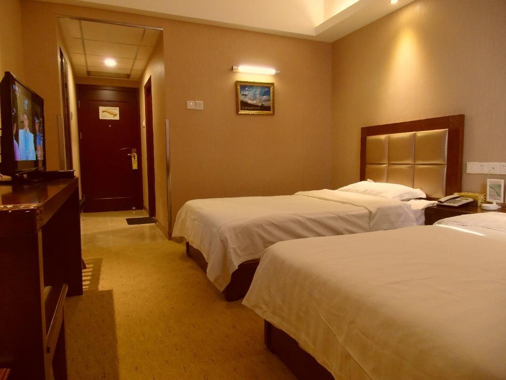 Tianjin Jinma Hotel Номер фото