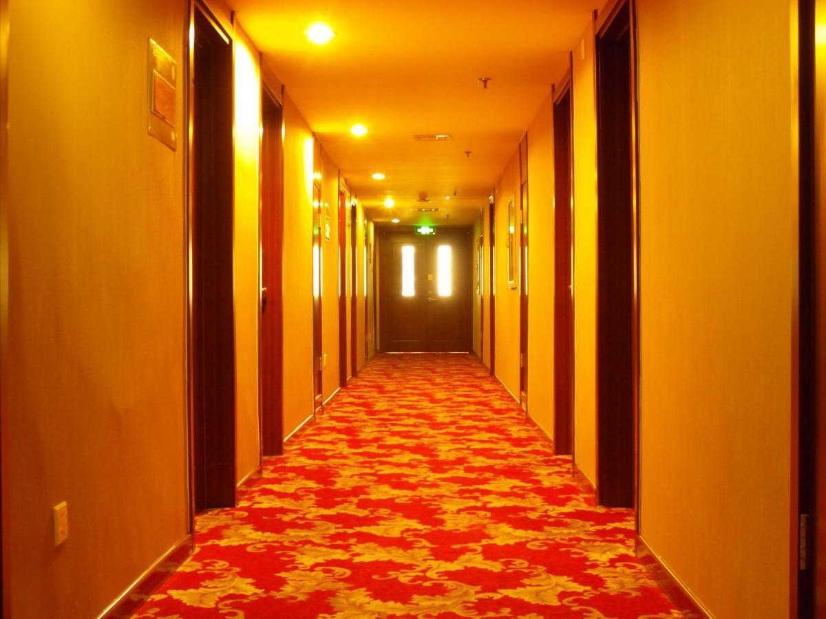 Tianjin Jinma Hotel Номер фото